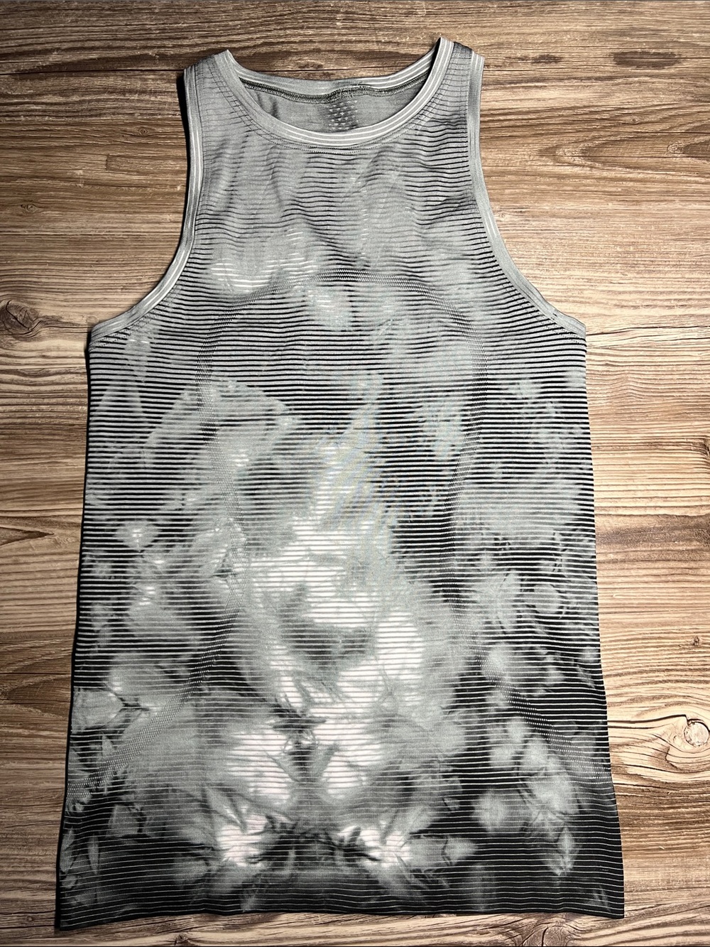 Lululemon Swiftly Tech Tank 2.0 *Wash Shibori Stripe Graphite Grey Size 4